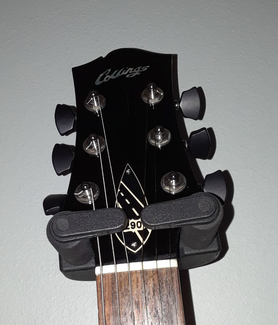 2008 290 with Sperzel locking tuners